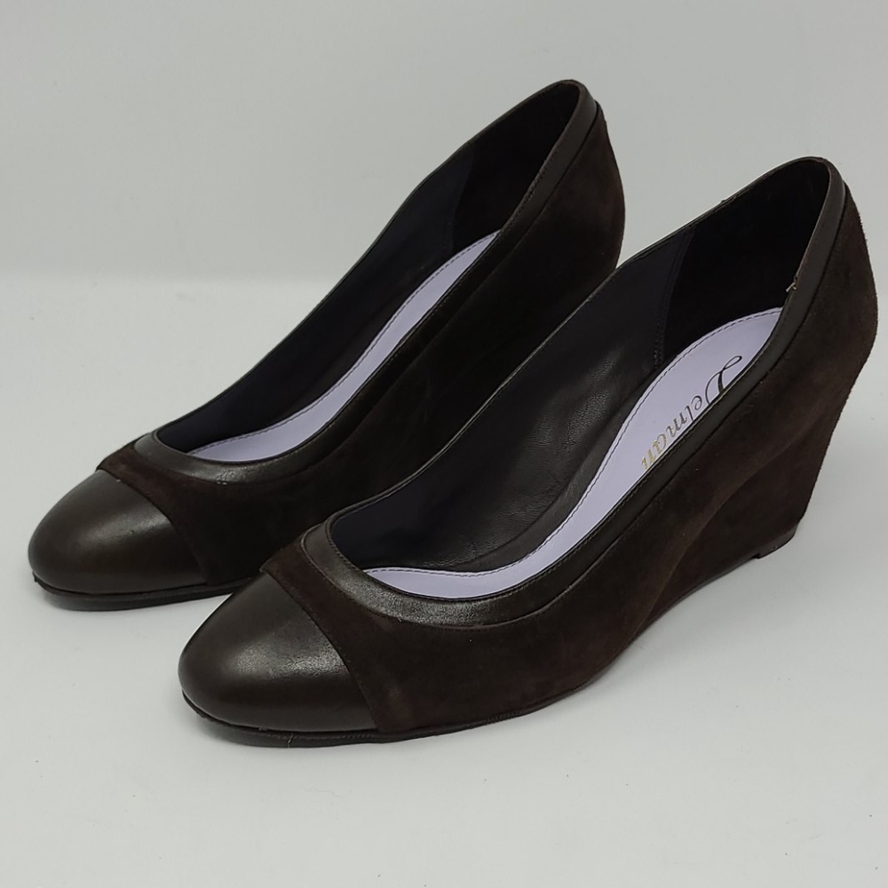 Delman Suede Leather Wedges Pumps Brown Size 6M.